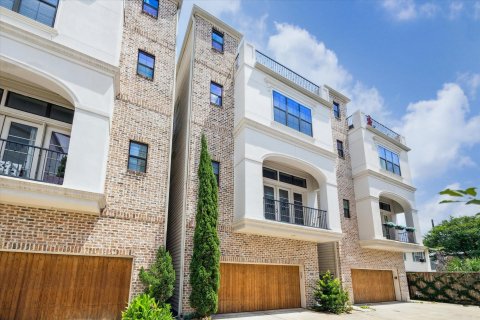 6018 Maxie Street #B